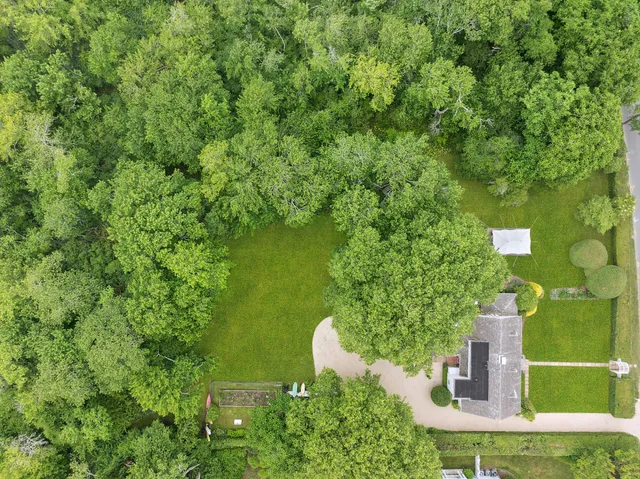 $80,000 | 93 Egypt Lane, East Hampton, NY 11937