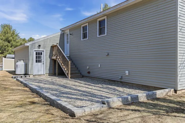 $425,000 | 2 Running Brook Drive, Sanford, ME 04073