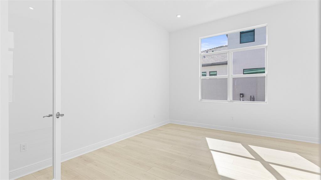 8447 Southwest Felicita Way Port St. Lucie, FL 34987 - Photo 21 of 92