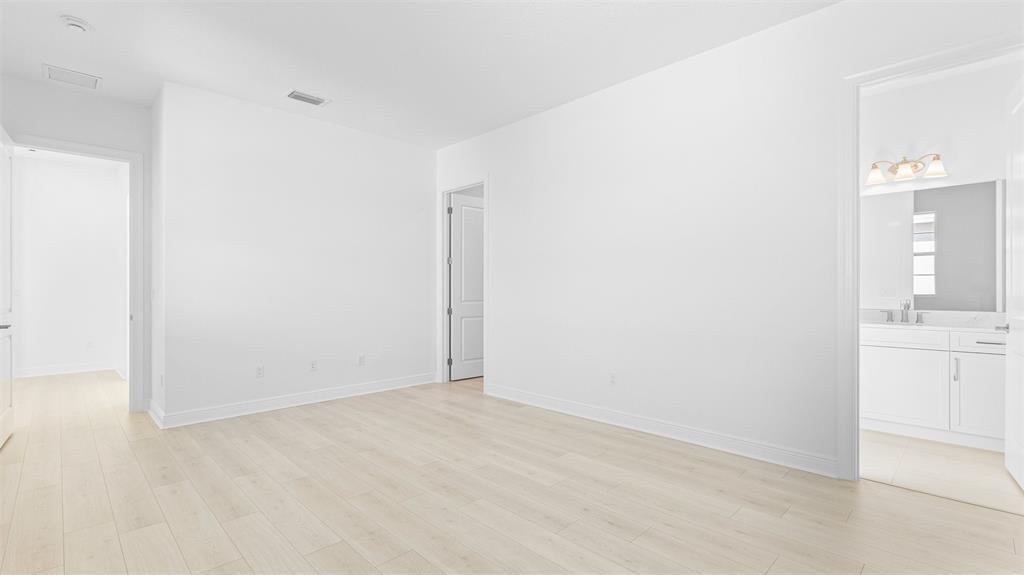 8447 Southwest Felicita Way Port St. Lucie, FL 34987 - Photo 24 of 92