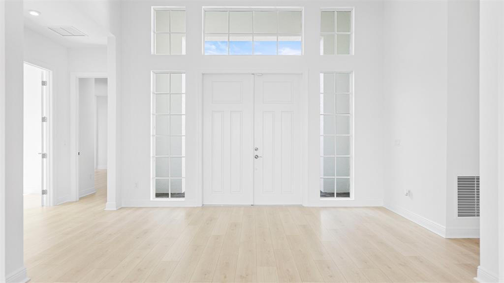 8447 Southwest Felicita Way Port St. Lucie, FL 34987 - Photo 5 of 92