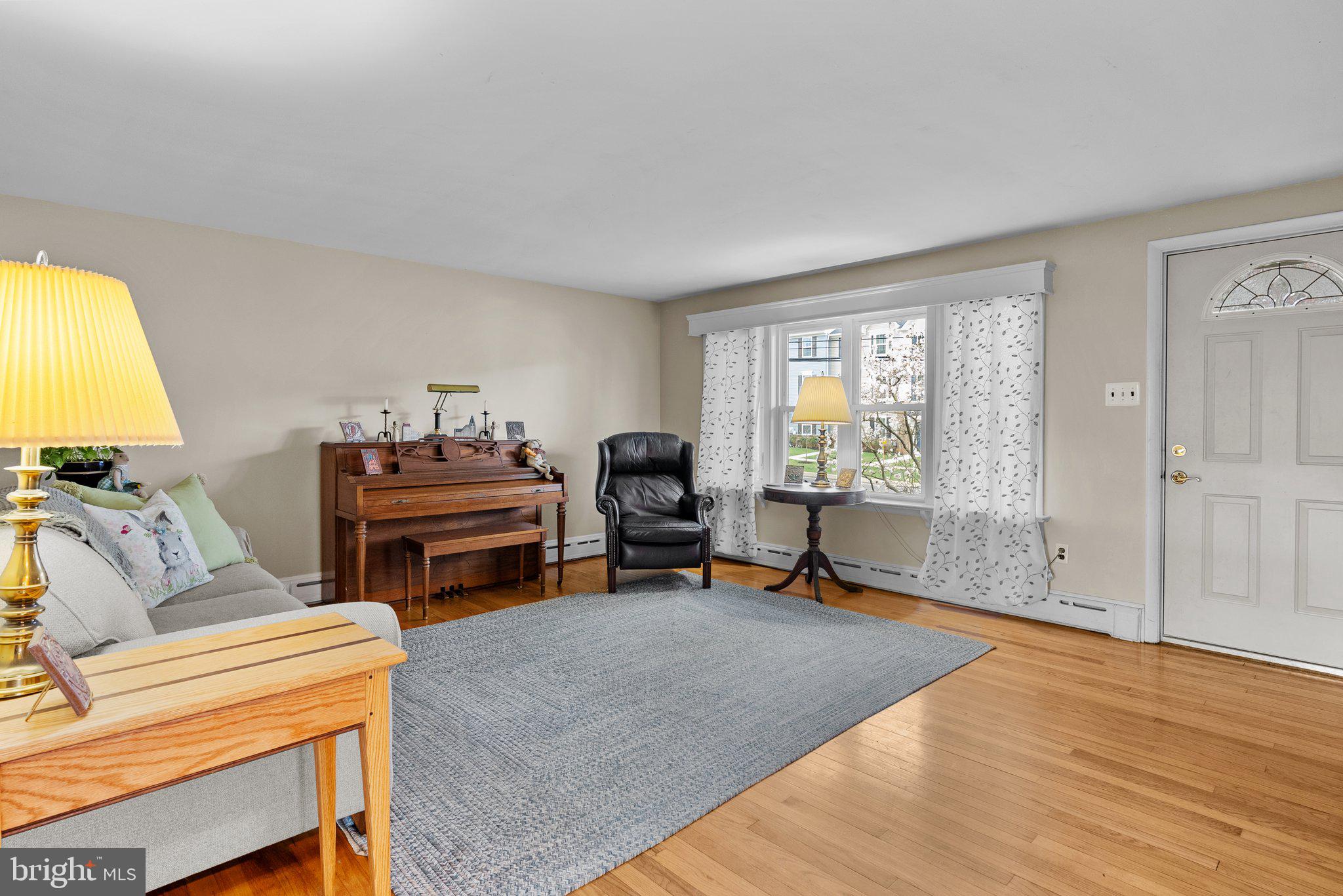 141 Elephant Road Dublin, PA 18917 - Photo 6 of 30 Gallery Image 6