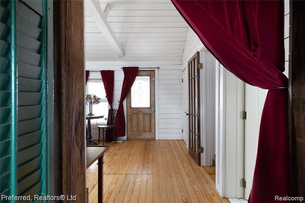 5538 Grange Hall Road Holly, MI 48442 - Photo 4 of 42