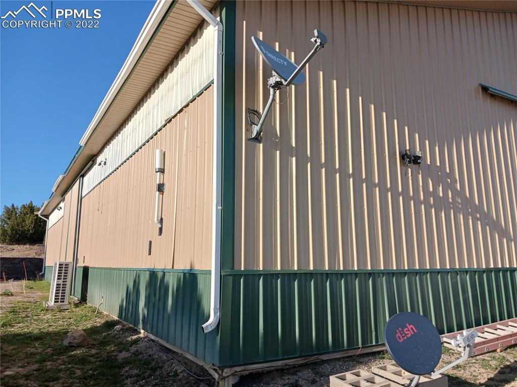 7825 Soda Creek Road Pueblo, CO 81005 - Photo 24 of 40 a view of a back yard of the house