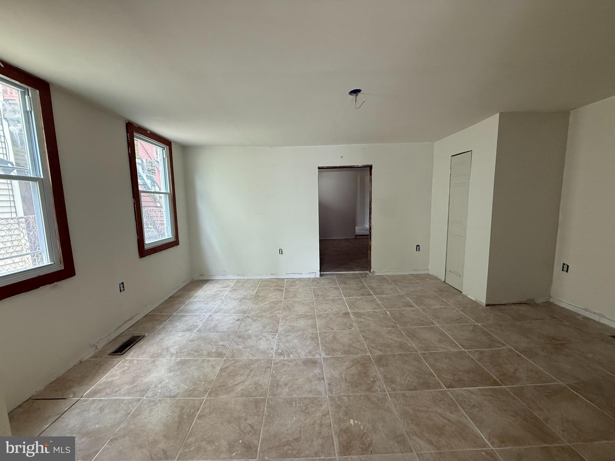 255 Walnut Street York, PA 17403 - Photo 8 of 26