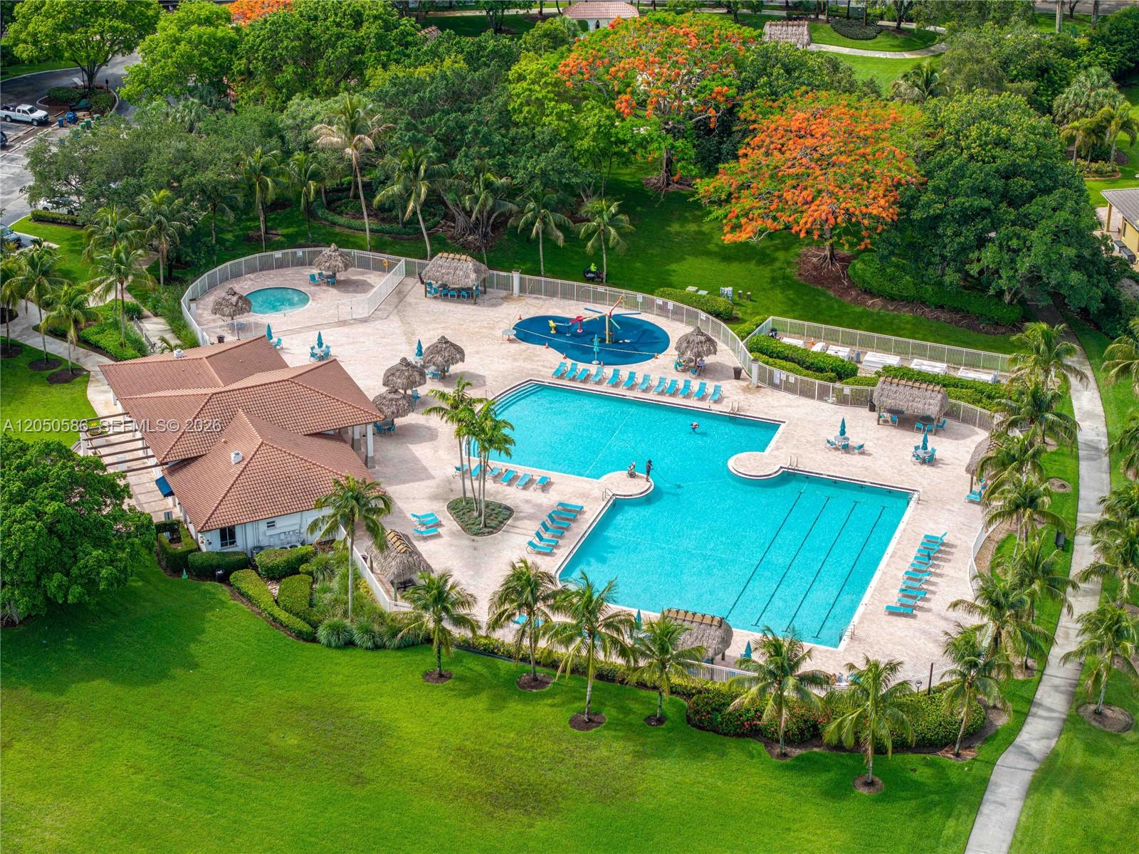 3855 Oak Ridge Circle Weston, FL 33331 - Photo 42 of 58