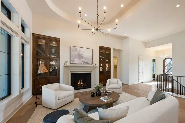 $1,825,000 | 21396 West 93rd Street, Lenexa, KS 66220