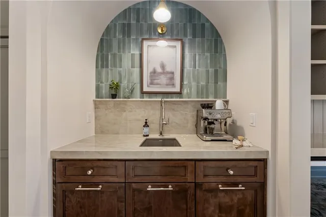 $1,825,000 | 21396 West 93rd Street, Lenexa, KS 66220