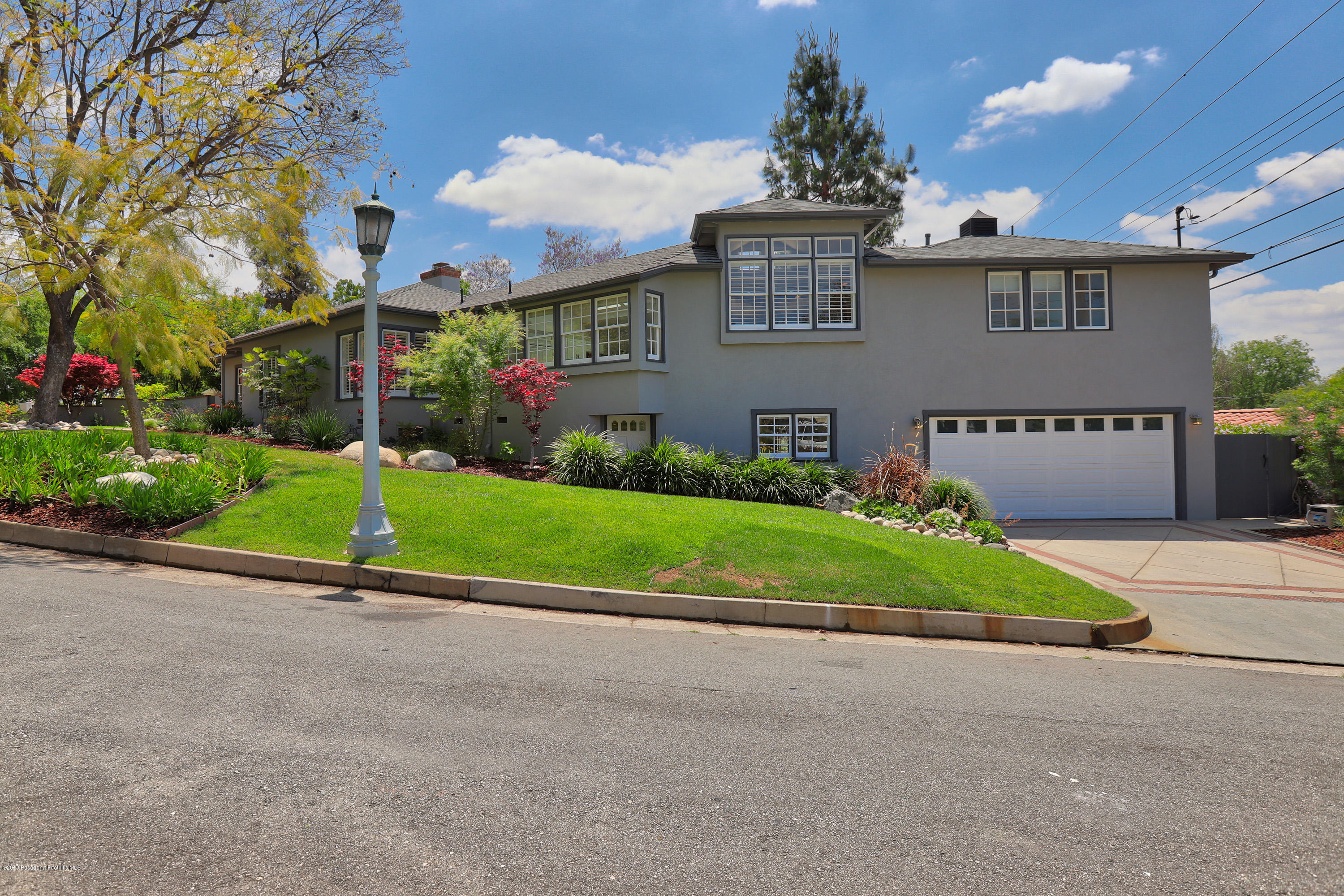 140 Sierra View Road Pasadena, CA 91105 - Photo 2 of 35 IMG_9505_HDR.jpeg