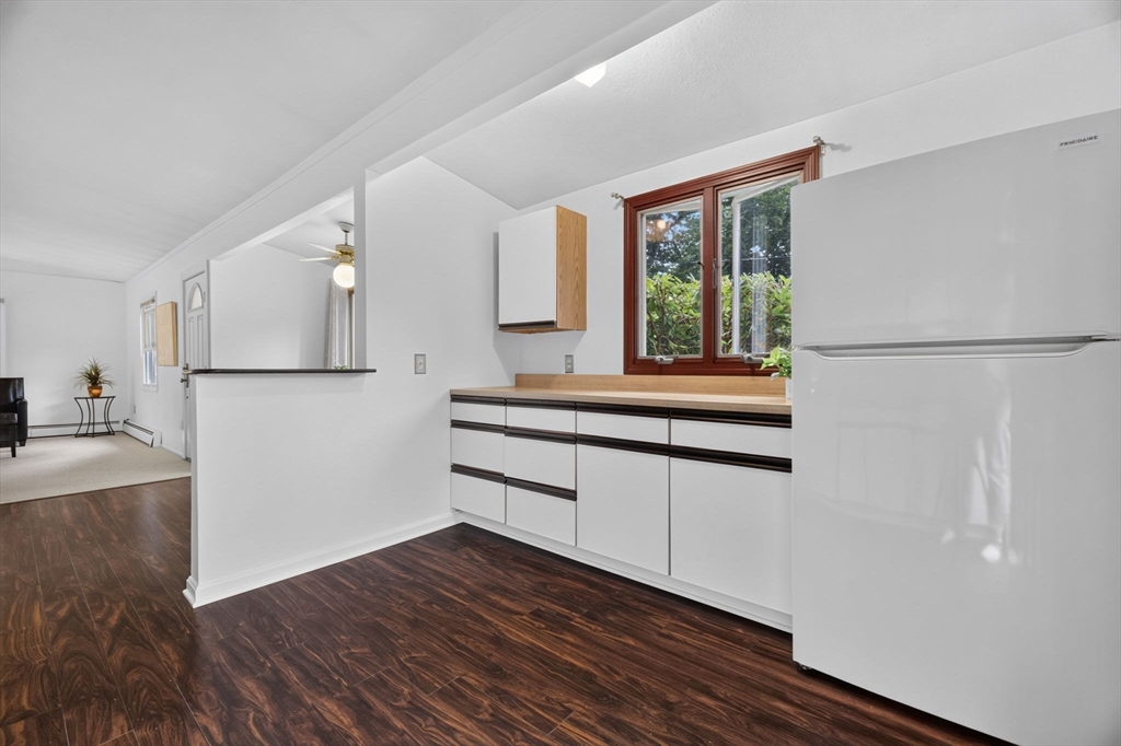 6 Fernbrook Road Northborough, MA 01532 - Photo 10 of 26 Gallery Image 10