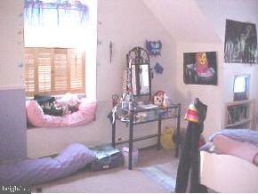 90 Gifford Road Tuckerton, NJ 08087 - Photo 5 of 12 Gallery Image 5