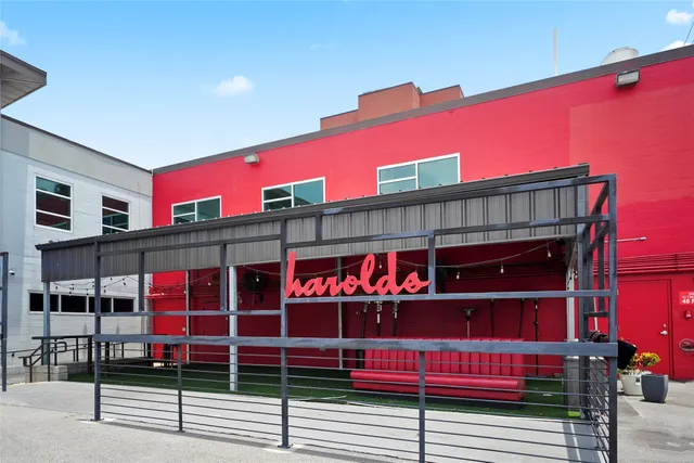 a car parked in front of a building