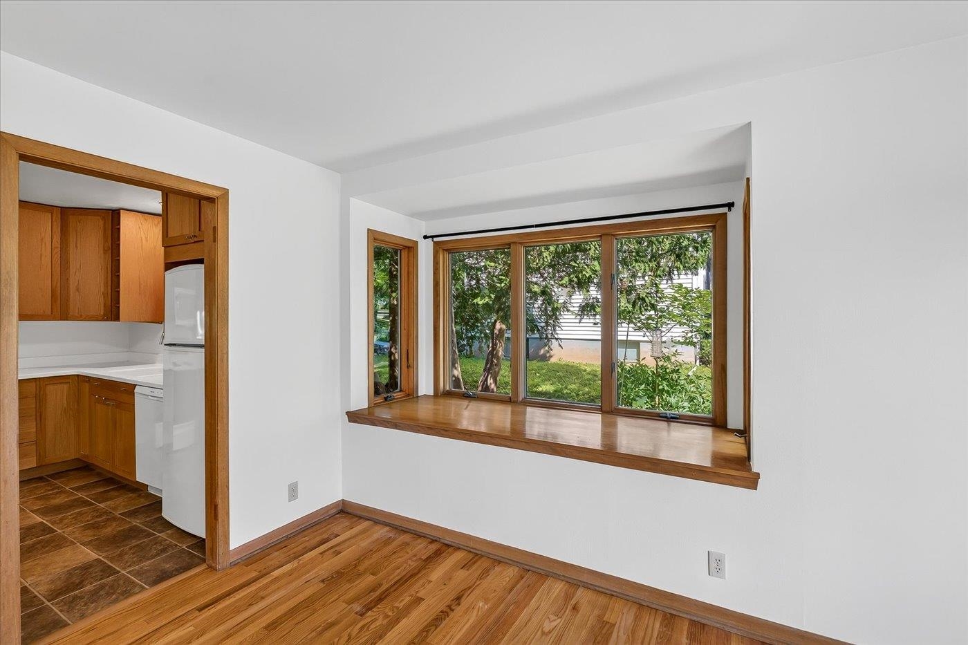5405 Brody Drive Madison, WI 53705 - Photo 10 of 41