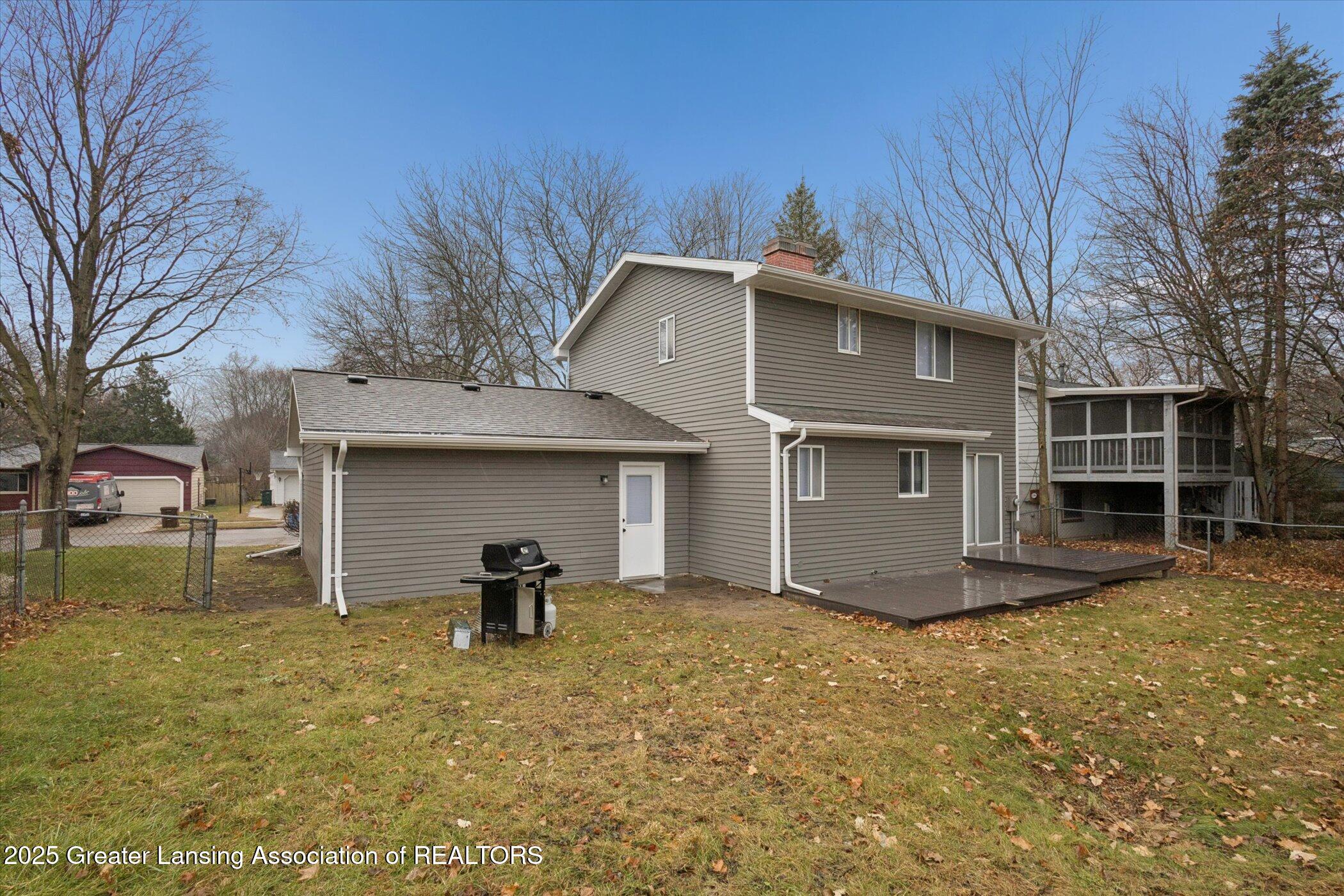 218 Raritan Road Lansing, MI 48911 - Photo 24 of 30 27-218-Raritan-Rd-Windowstill