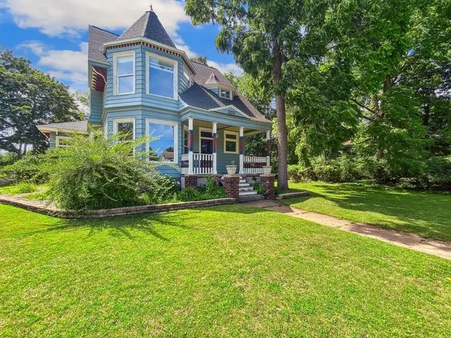 $278,000 | 339 State Street, Marinette, WI 54143