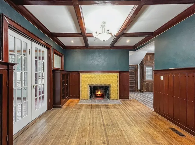 $278,000 | 339 State Street, Marinette, WI 54143