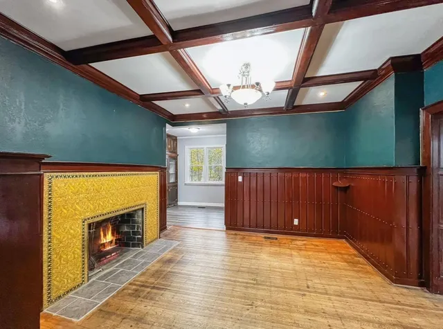 $278,000 | 339 State Street, Marinette, WI 54143