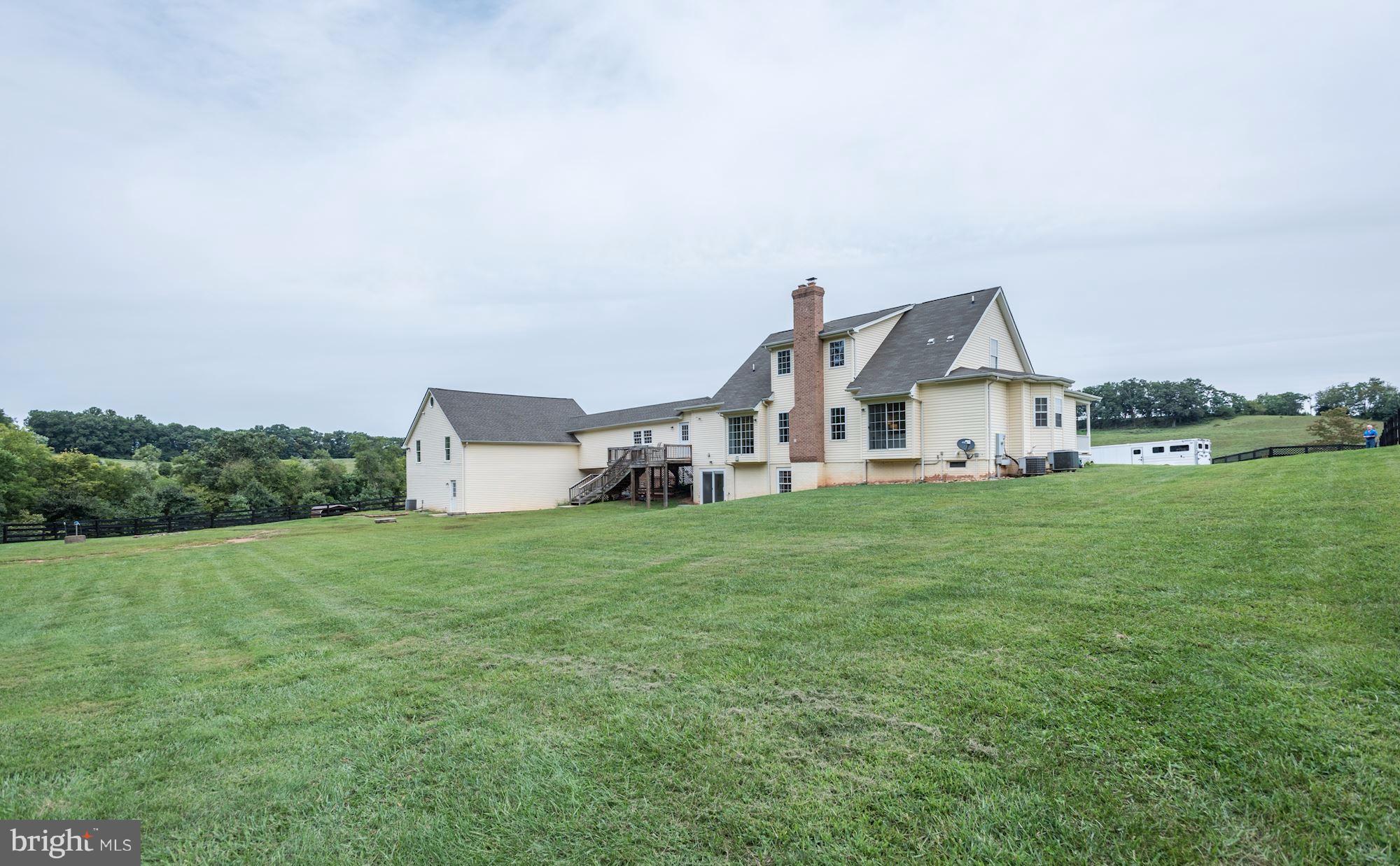 43661 Spinks Ferry Road Leesburg, VA 20176 - Photo 4 of 30 Rear View of Home