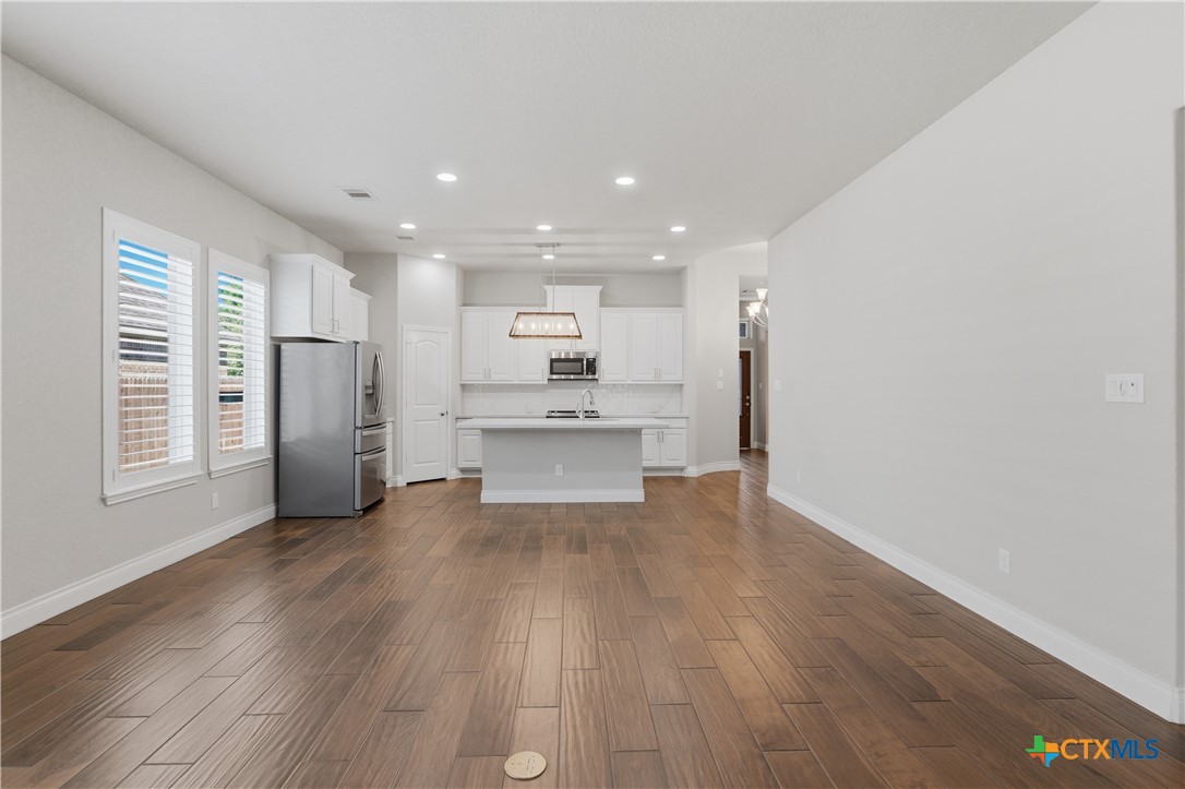 1917 Creek Ridge Street Seguin, TX 78155 - Photo 15 of 36