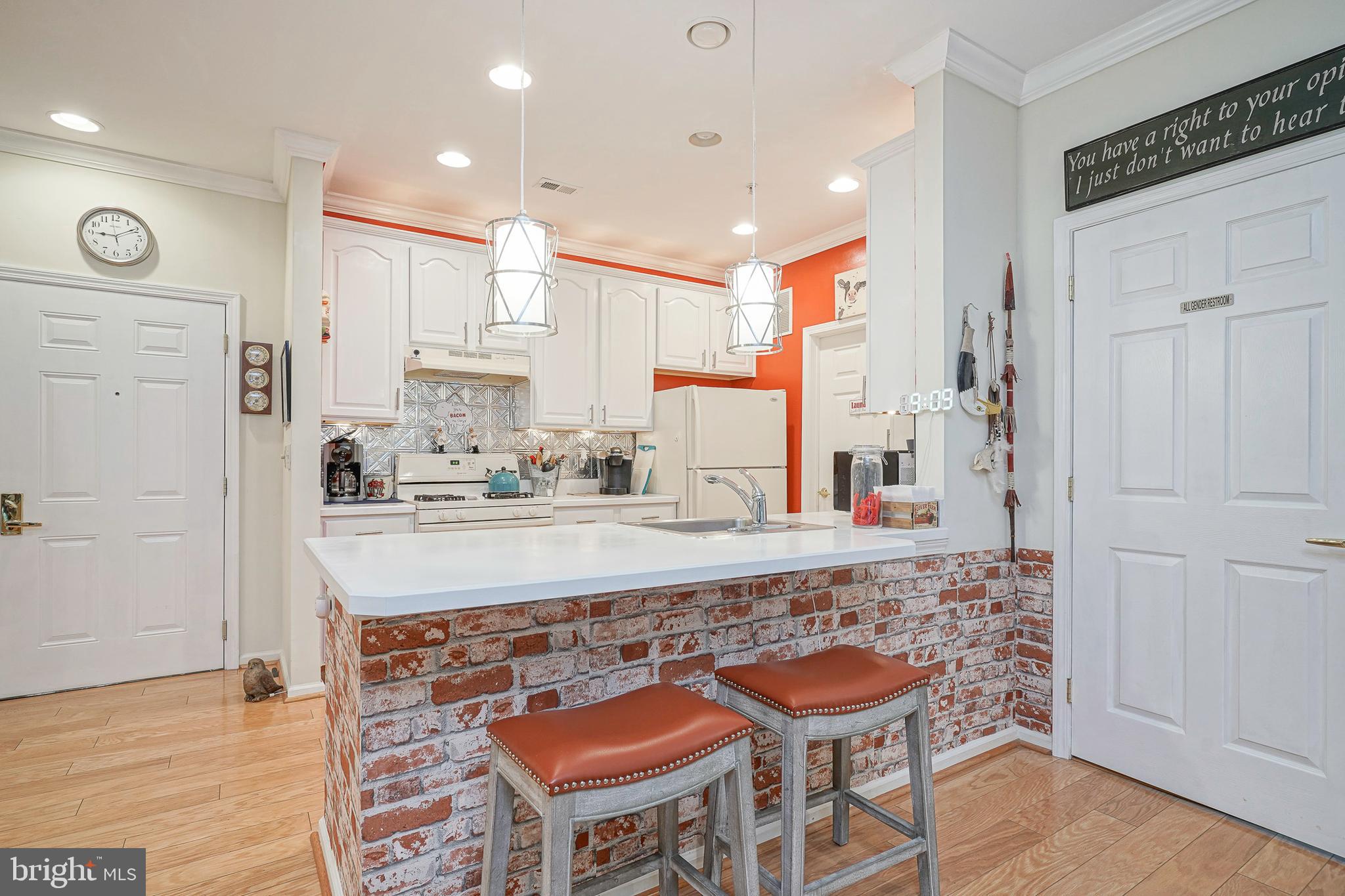 512 Highland Estates Clementon, NJ 08021 - Photo 3 of 24