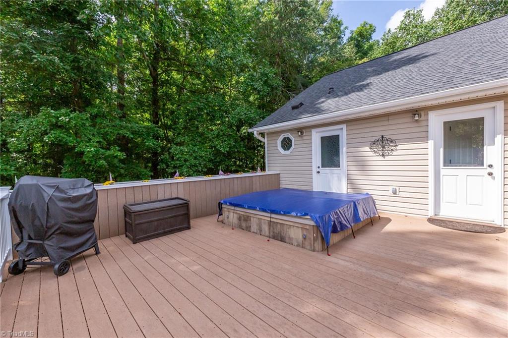 7510 Strawberry Road Summerfield, NC 27358 - Photo 41 of 46 Gallery Image 41