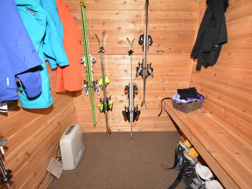 7 Castlerock Road, Unit 7 Warren, VT 05674 - Photo 13 of 21 Gallery Image 13
