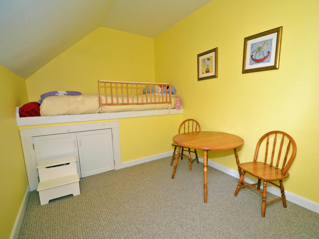 7 Castlerock Road, Unit 7 Warren, VT 05674 - Photo 19 of 21 Gallery Image 19