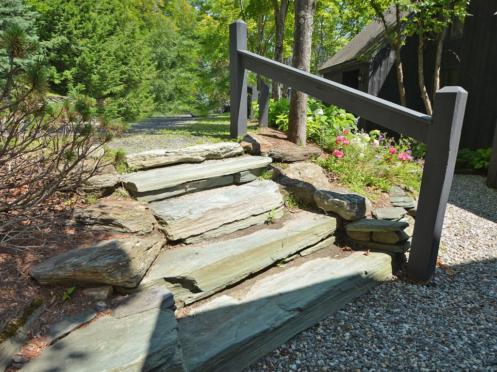 7 Castlerock Road, Unit 7 Warren, VT 05674 - Photo 21 of 21 Gallery Image 21