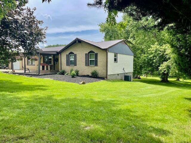 10363 Bremen Road Logan, OH 43138 - Photo 2 of 19 Front View