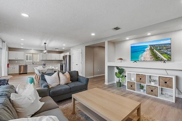 $410,000 | 326 Elderberry Drive, Davenport, FL 33897