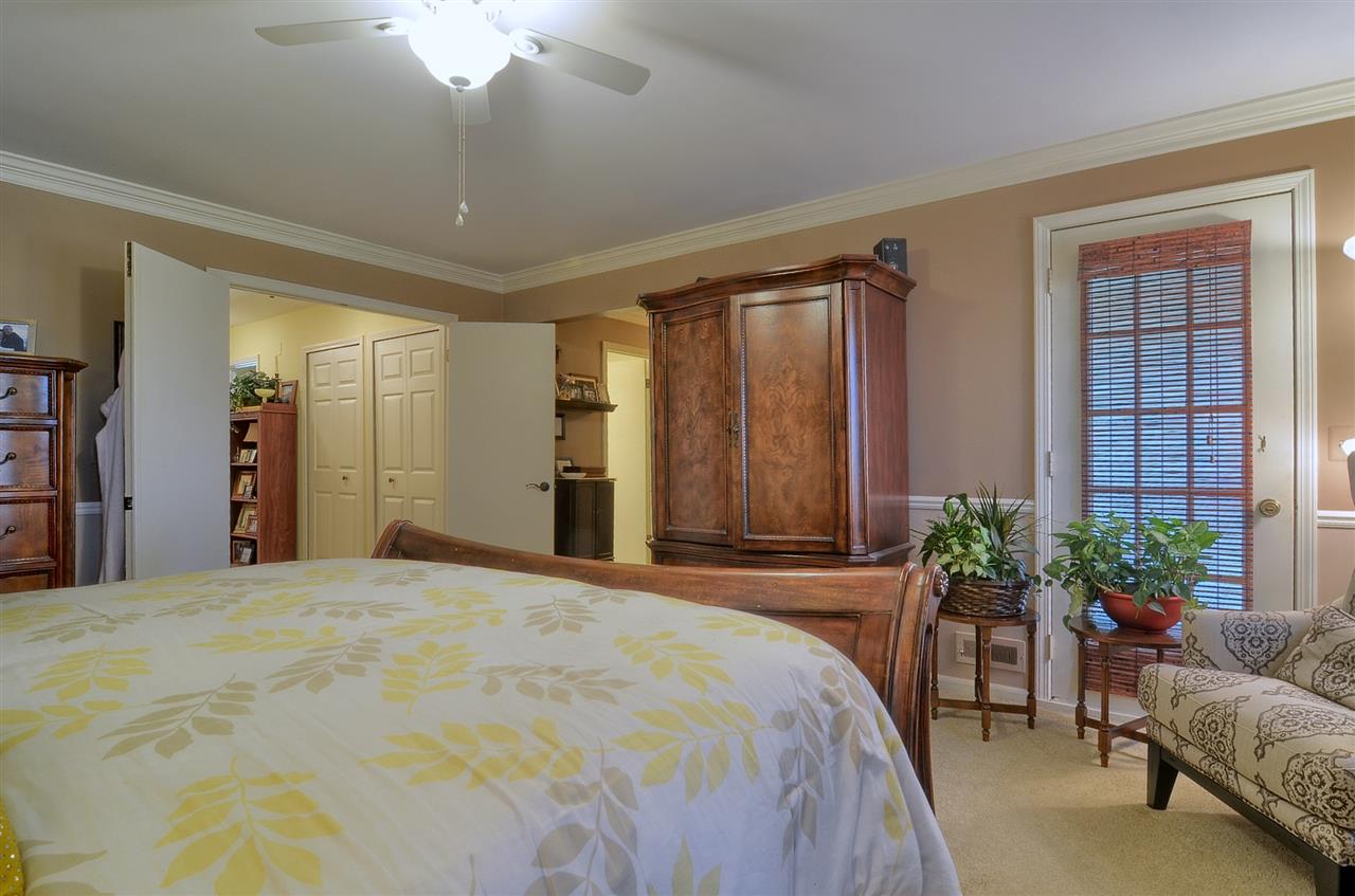 954 Golfview Court Rochester, MI 48307 - Photo 18 of 32 Master Bedroom 2nd View