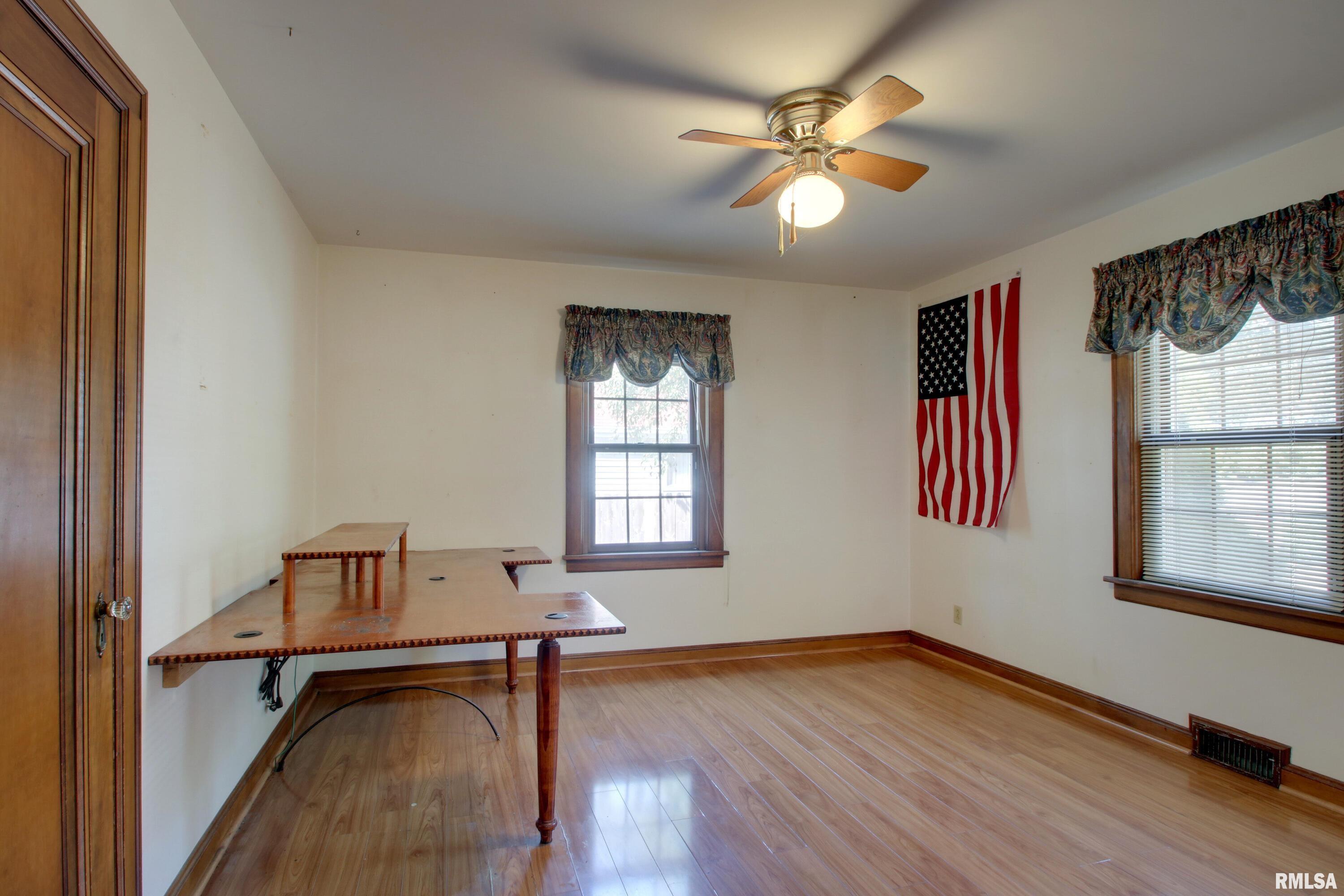 2305 Spring Street Quincy, IL 62301 - Photo 12 of 25