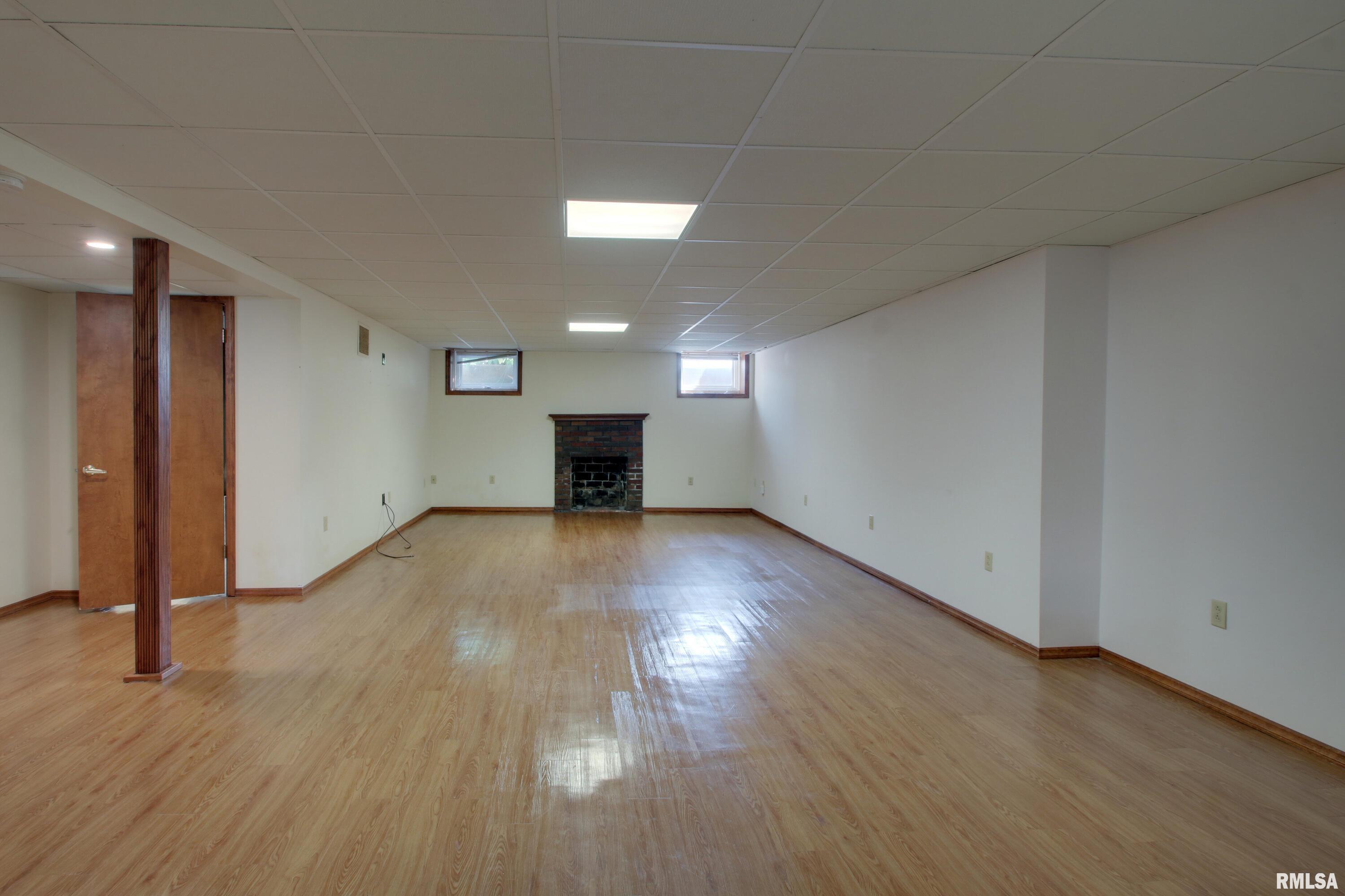 2305 Spring Street Quincy, IL 62301 - Photo 20 of 25