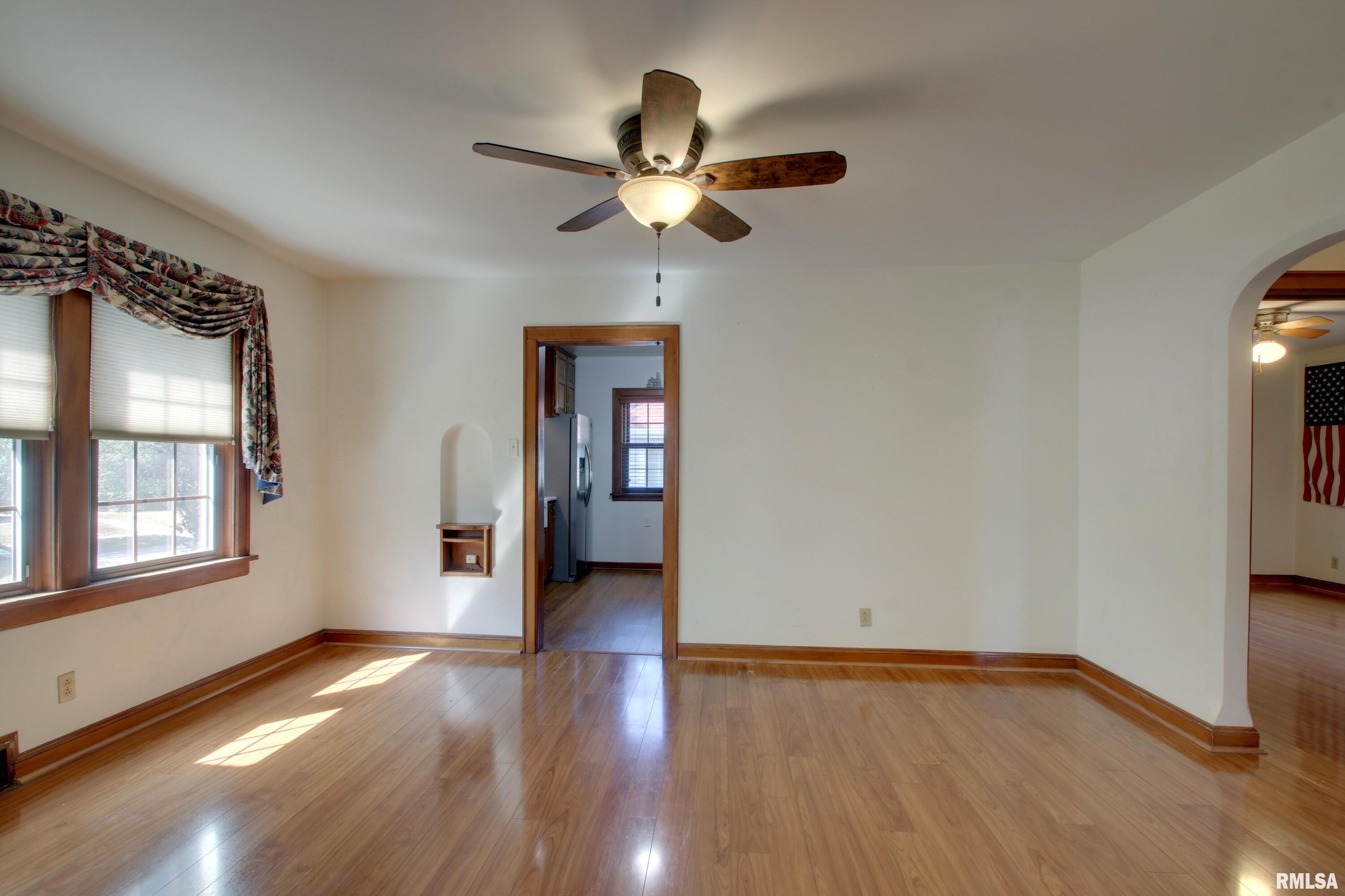 2305 Spring Street Quincy, IL 62301 - Photo 6 of 25