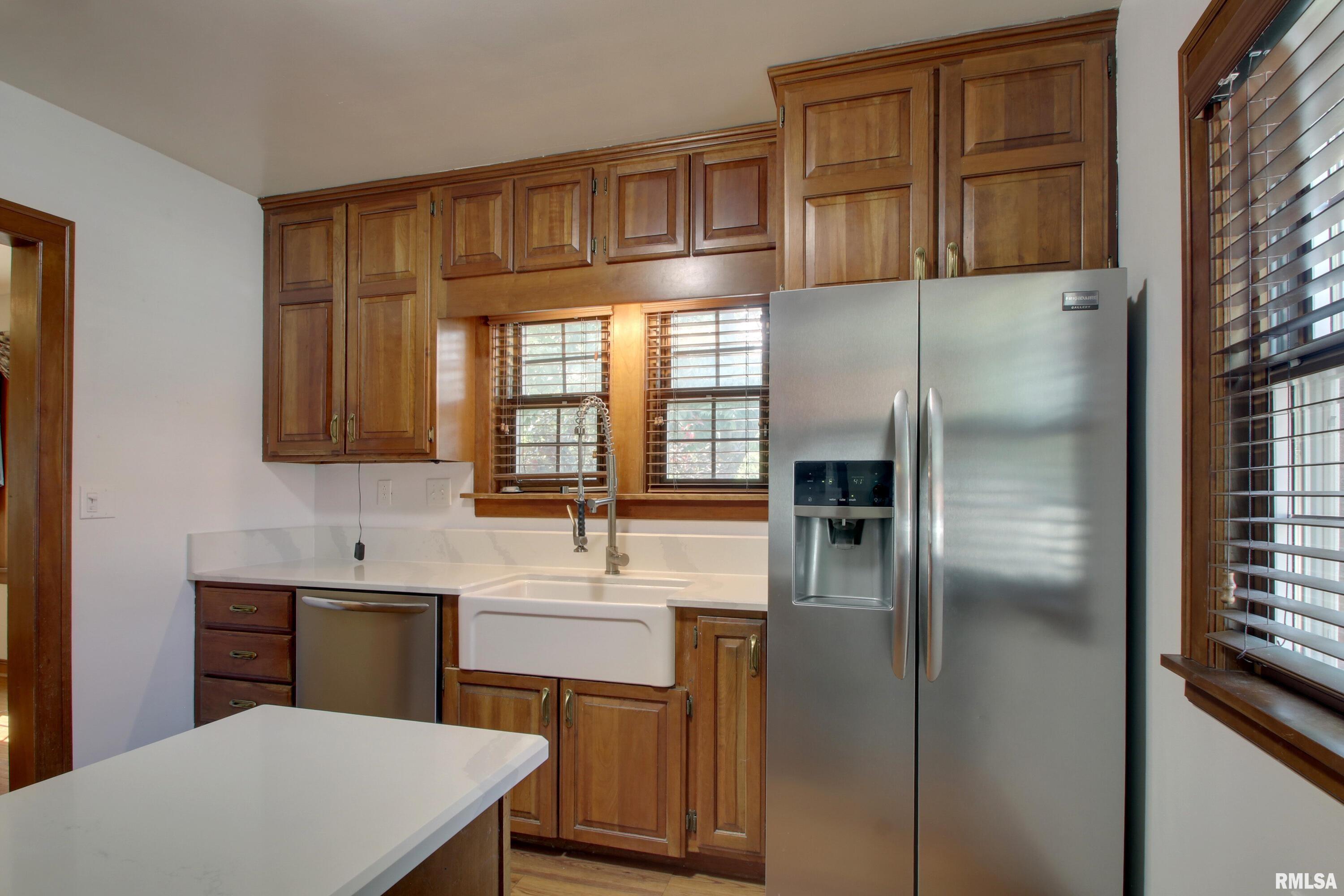 2305 Spring Street Quincy, IL 62301 - Photo 9 of 25