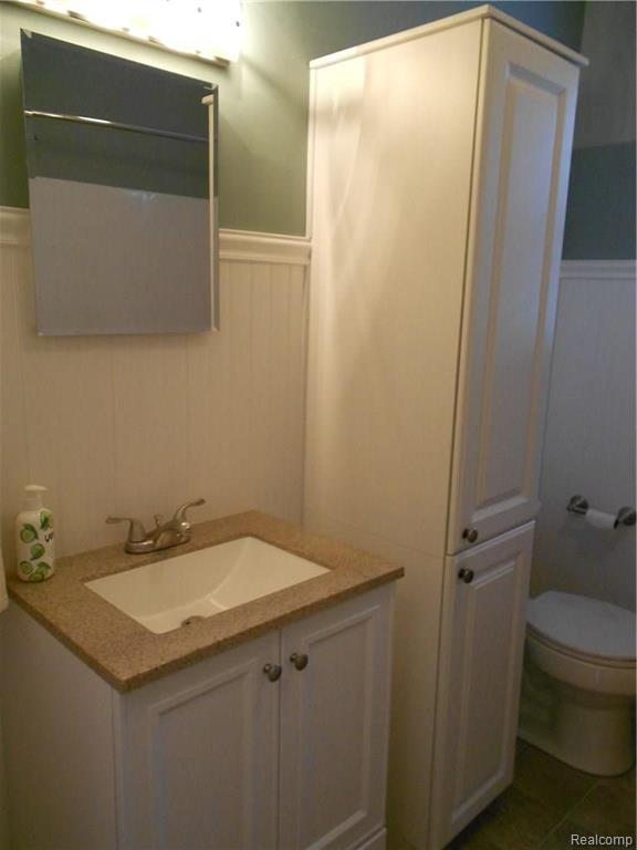 3220 Longview Avenue Rochester Hills, MI 48307 - Photo 15 of 21