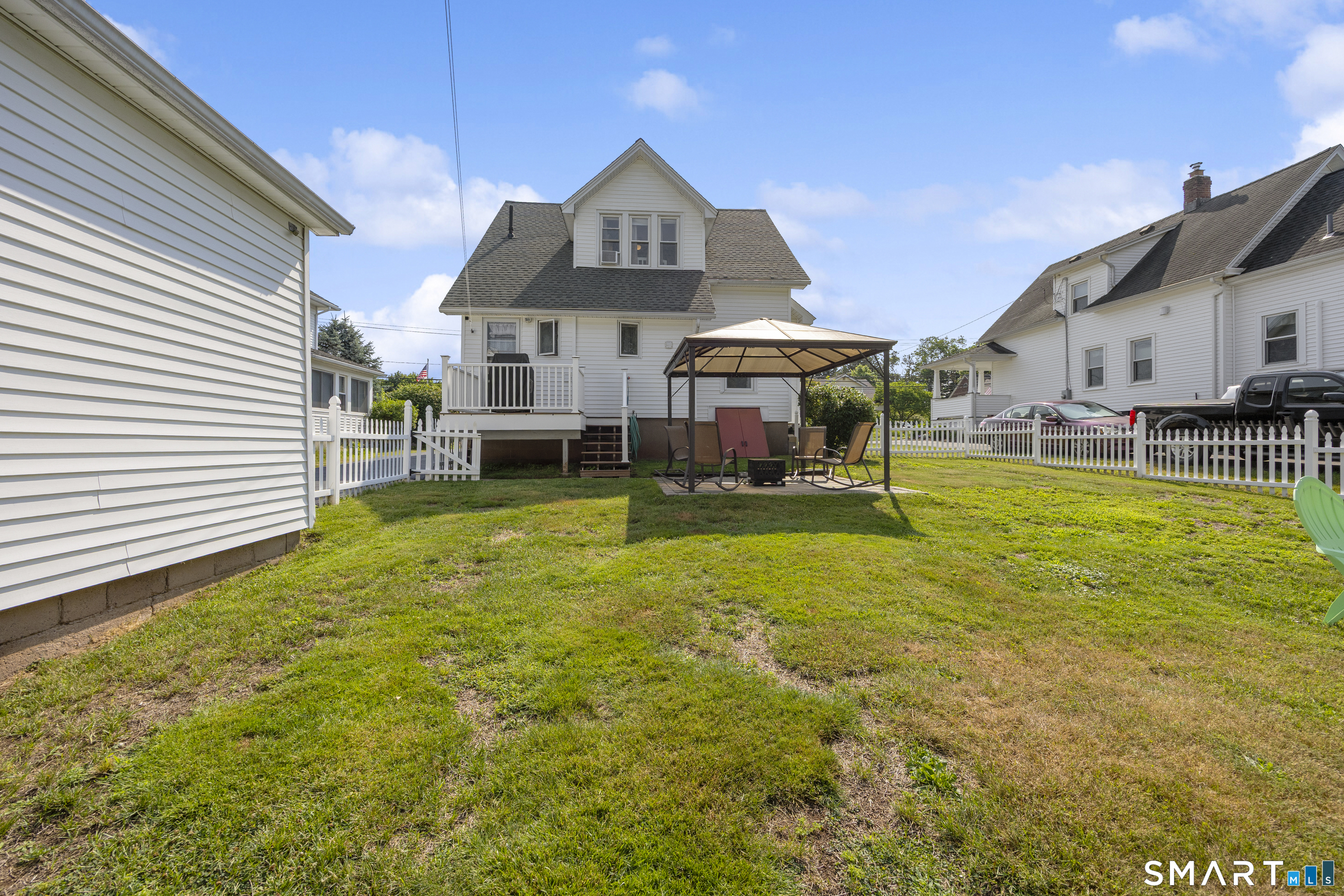 193 Ridge Road Middletown, CT 06457 - Photo 31 of 39 Backyard