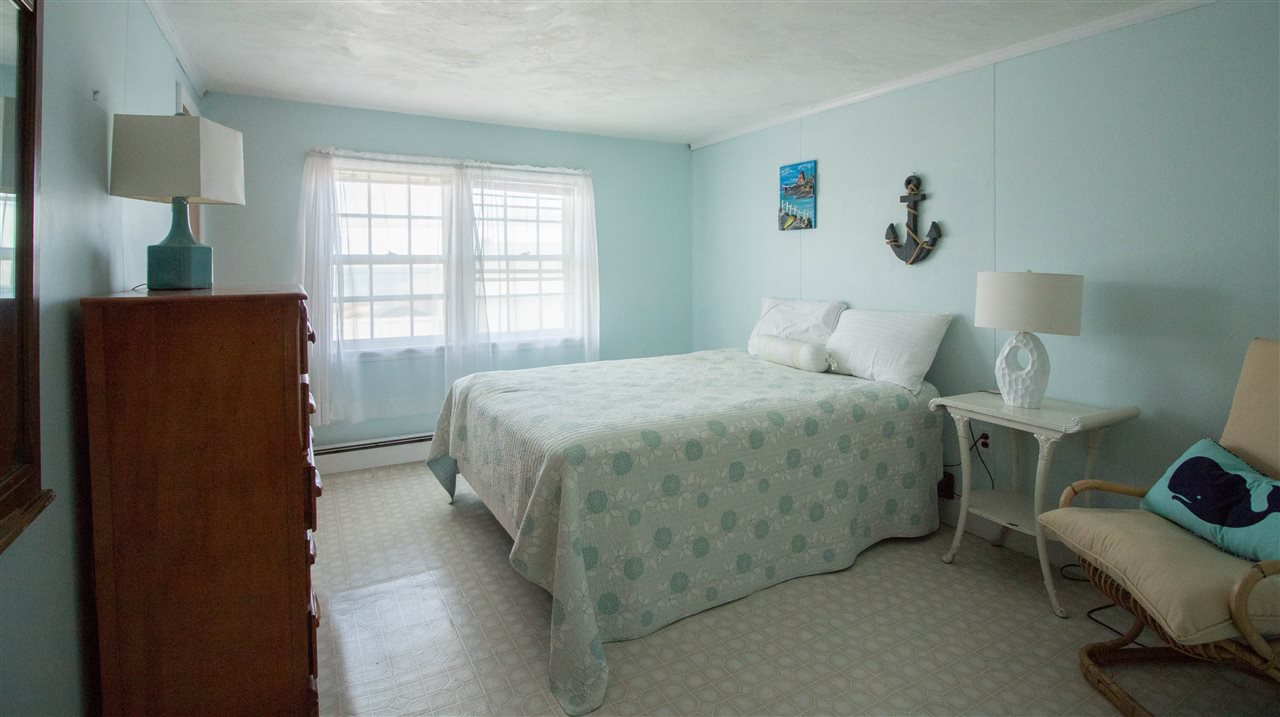 24 Campton Street Hampton, NH 03842 - Photo 16 of 27 Gallery Image 16
