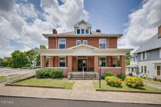 $479,000 | 522 Alabama Street, Bristol, TN 37620