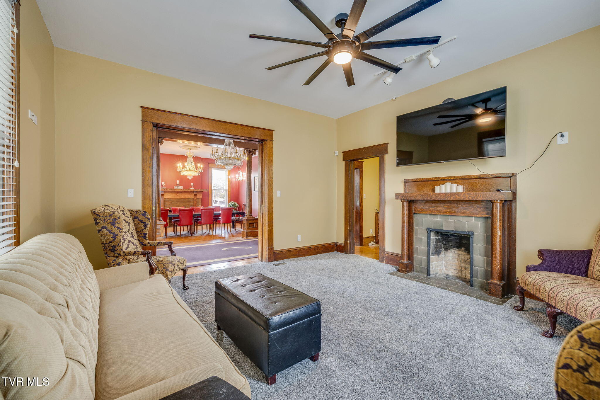 522 Alabama Street Bristol, TN 37620 - Photo 13 of 61 008