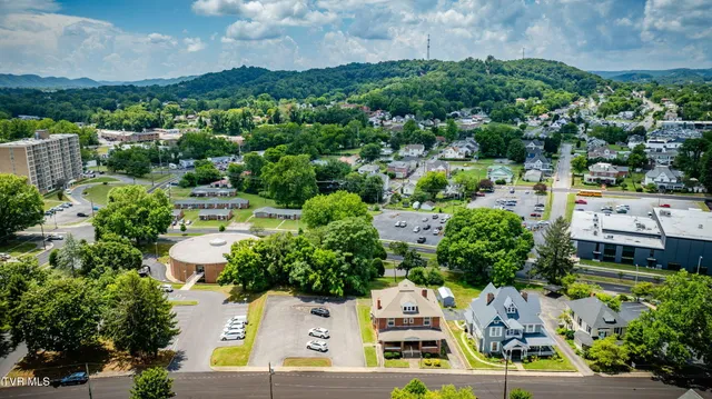 $479,000 | 522 Alabama Street, Bristol, TN 37620