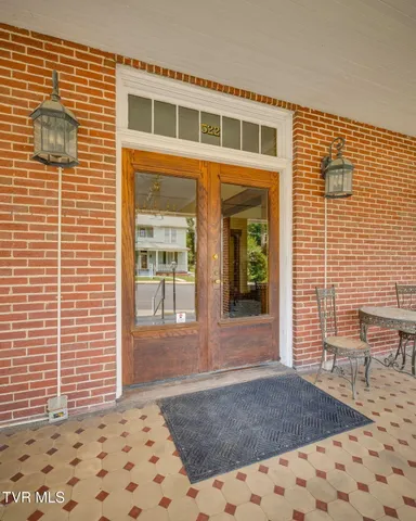 $479,000 | 522 Alabama Street, Bristol, TN 37620