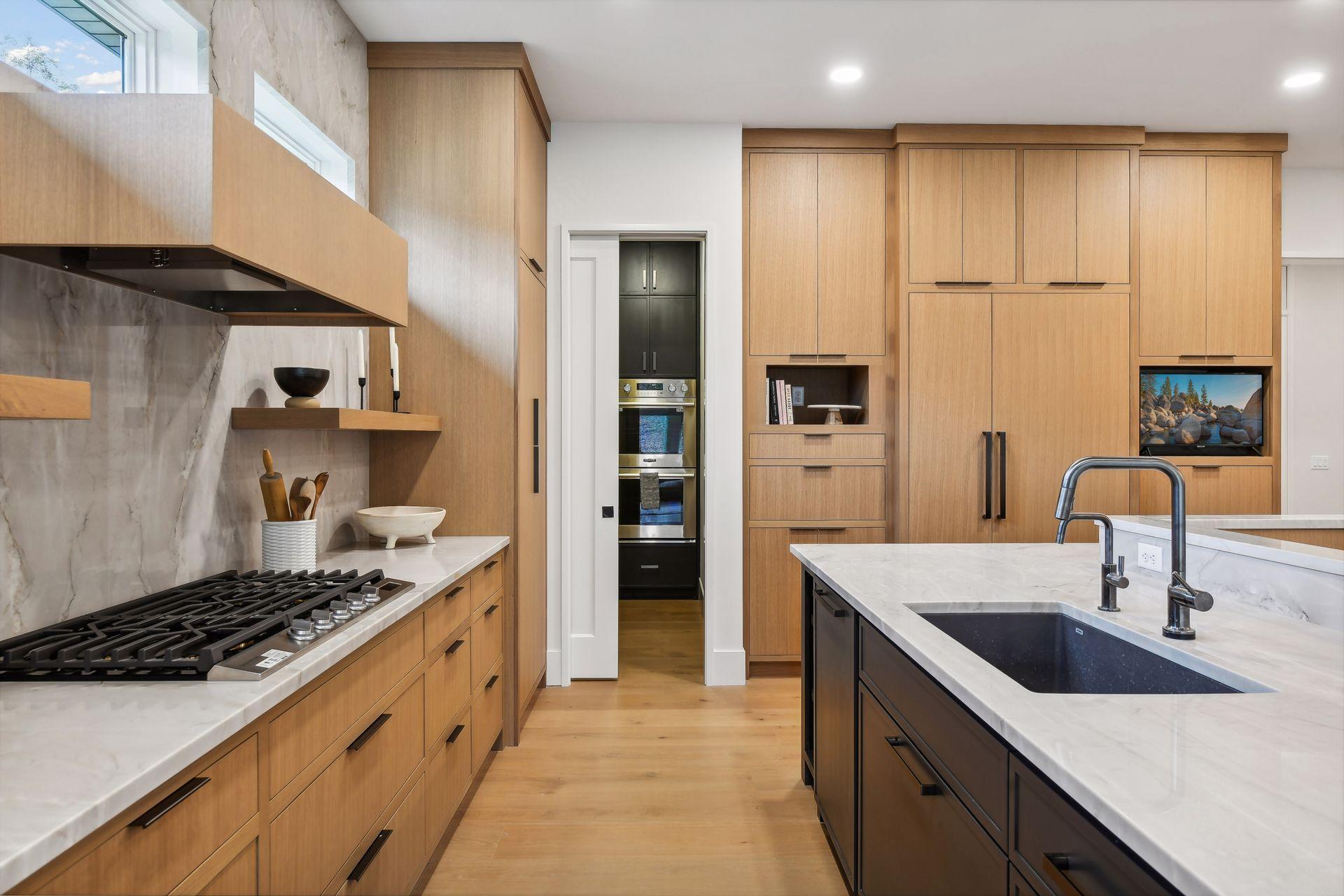 20468 Radisson Road Shorewood, MN 55331 - Photo 12 of 34