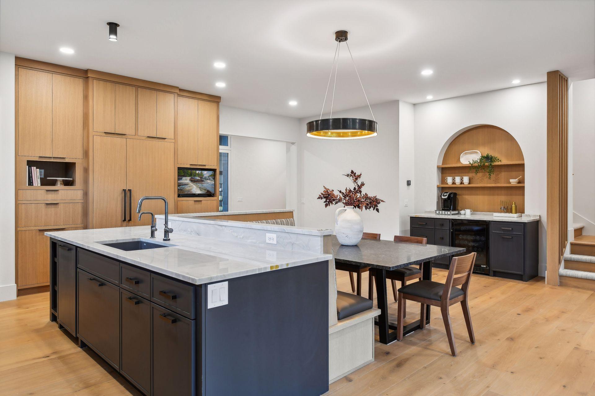 20468 Radisson Road Shorewood, MN 55331 - Photo 5 of 34