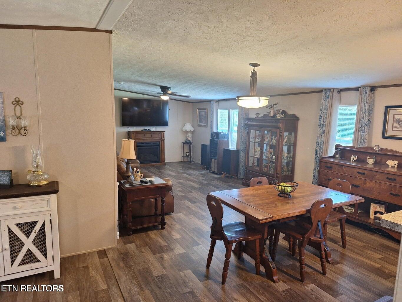 1450 Belltown Road Tellico Plains, TN 37385 - Photo 12 of 32 Dining