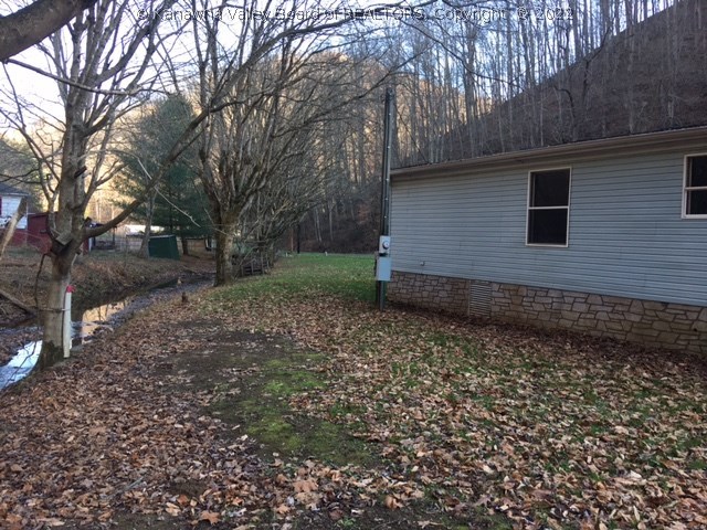 886 Gabe Road Clendenin, WV 25045 - Photo 5 of 30 Gallery Image 5