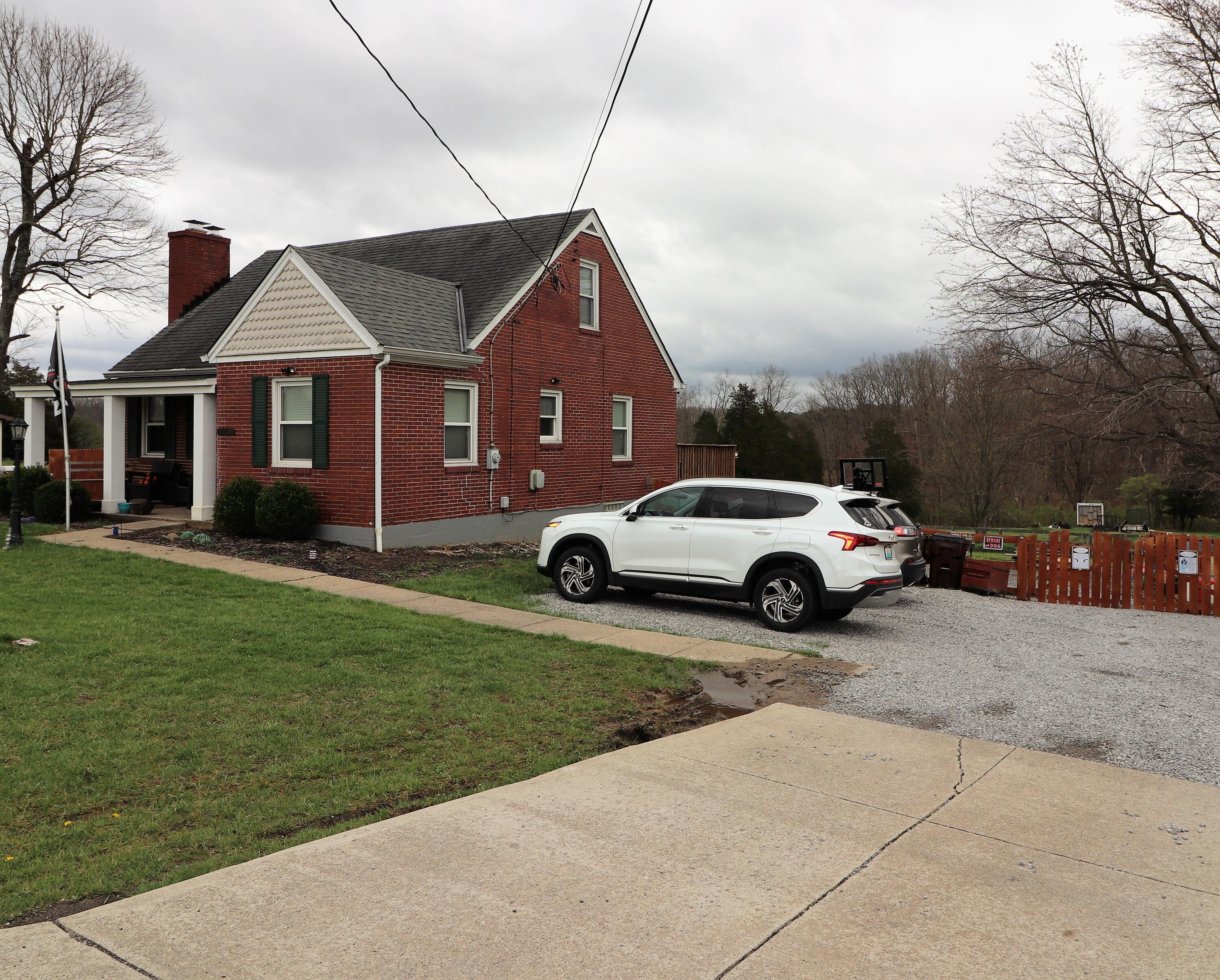 10449 Pleasant Ridge Road Alexandria, KY 41001 - Photo 2 of 40 Gallery Image 2
