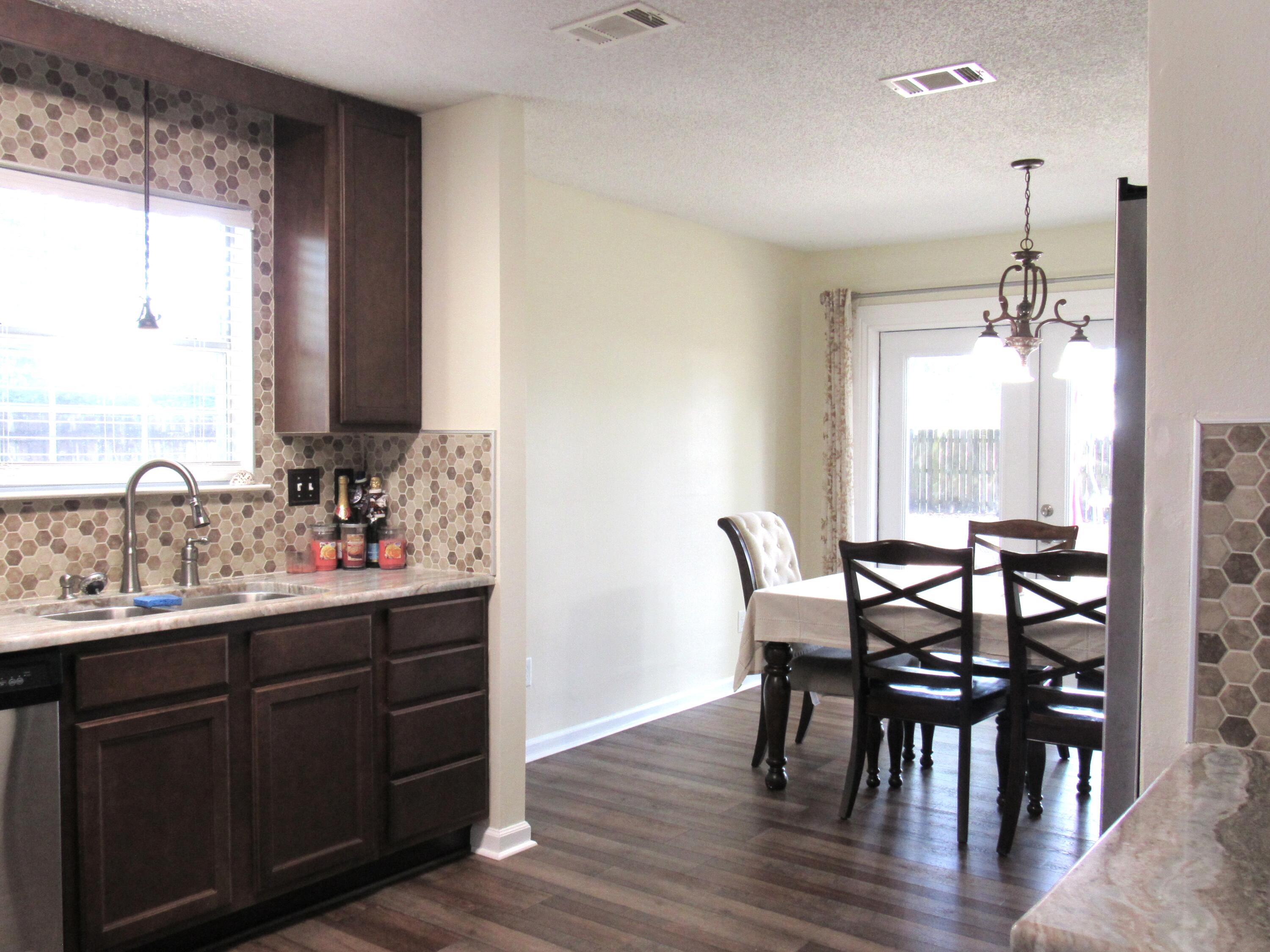27 Regent Road Crestview, FL 32539 - Photo 13 of 42 Gallery Image 13