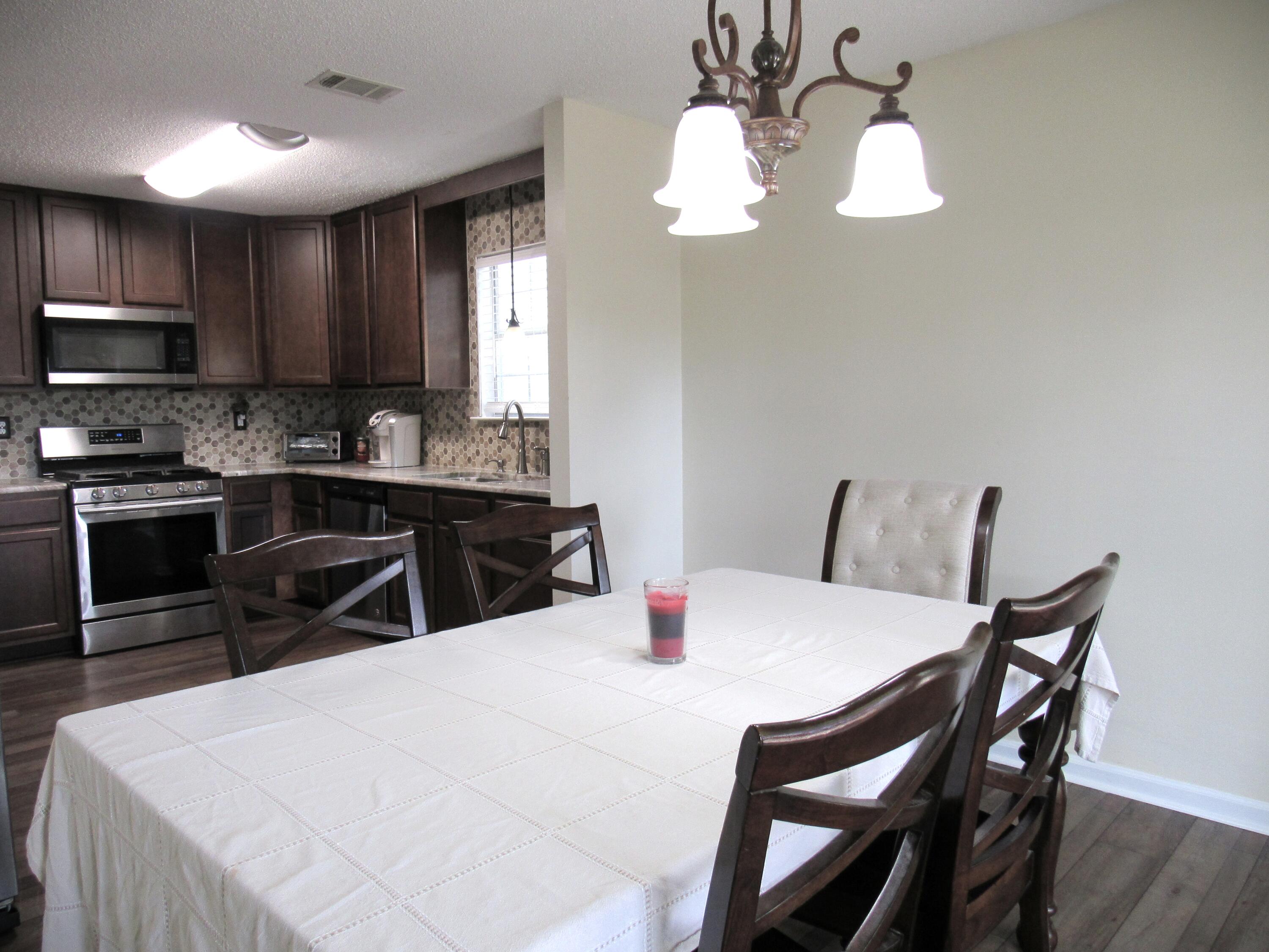 27 Regent Road Crestview, FL 32539 - Photo 35 of 42 Gallery Image 35