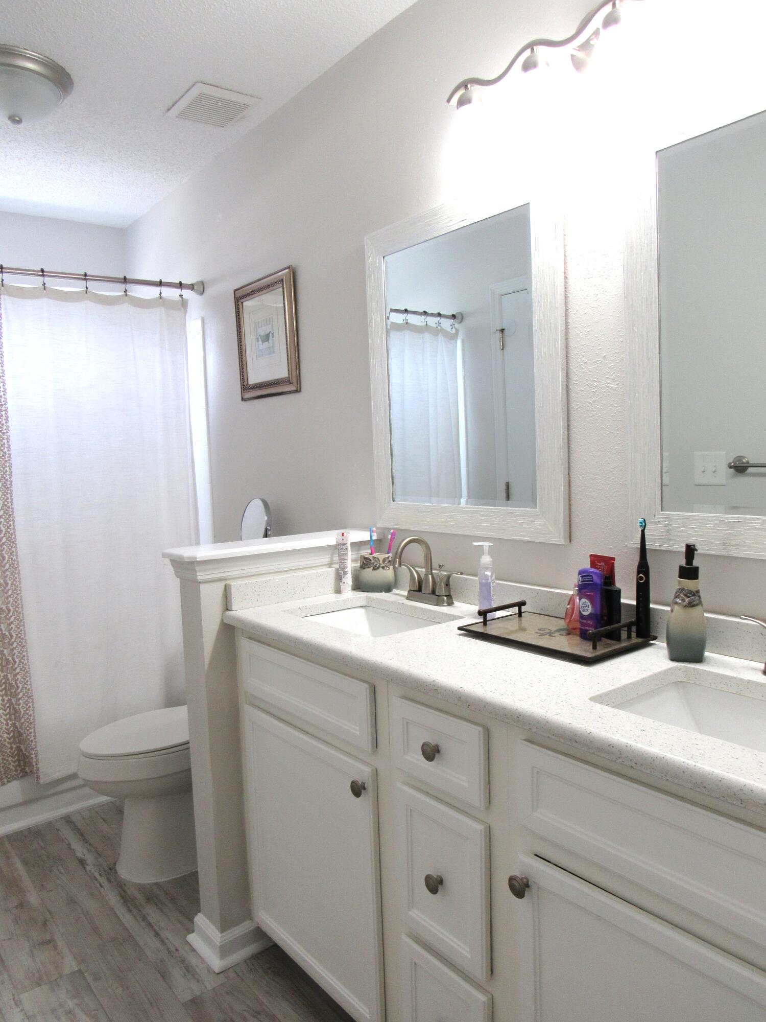 27 Regent Road Crestview, FL 32539 - Photo 7 of 42 Gallery Image 7